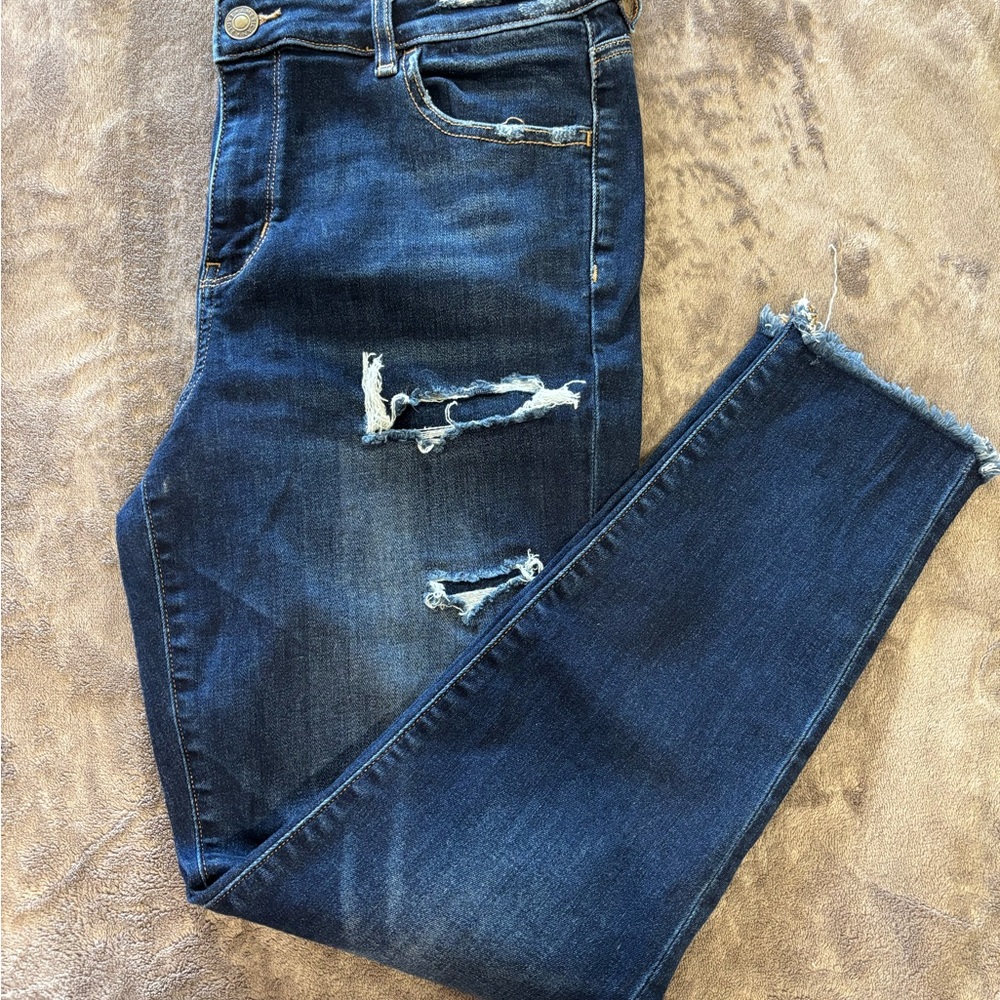 American Eagle Distressed Blue Denim Jeans